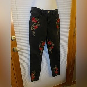 Vanilla Star Black Floral High Rise Skinny Pant